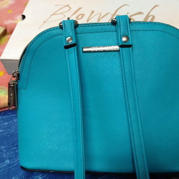 STEVE MADDEN PURSE - Picture 15 of 16